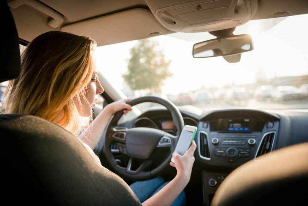 Teen Drivers, Cell Phones, and Serious Risks